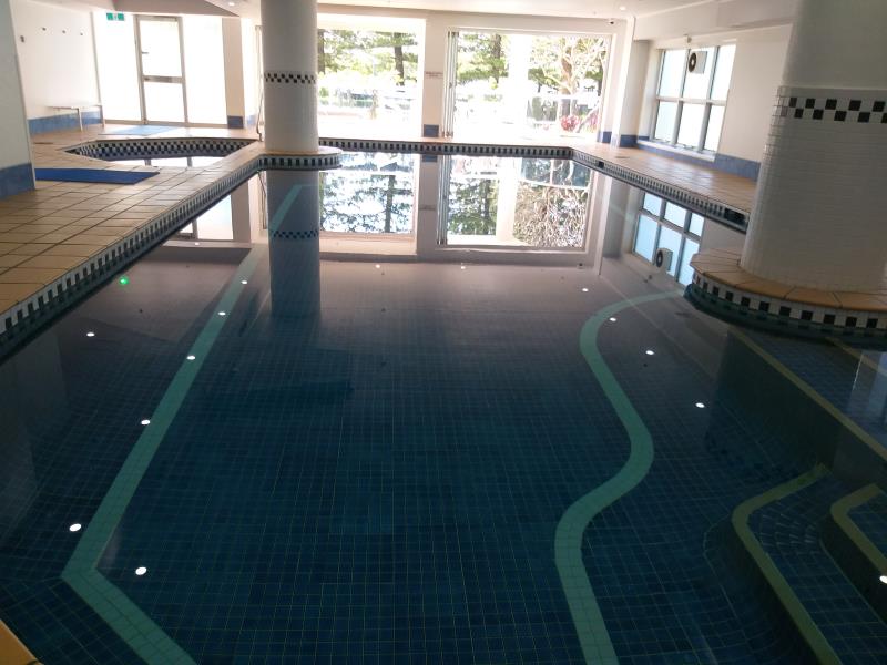 pool services Main Beach