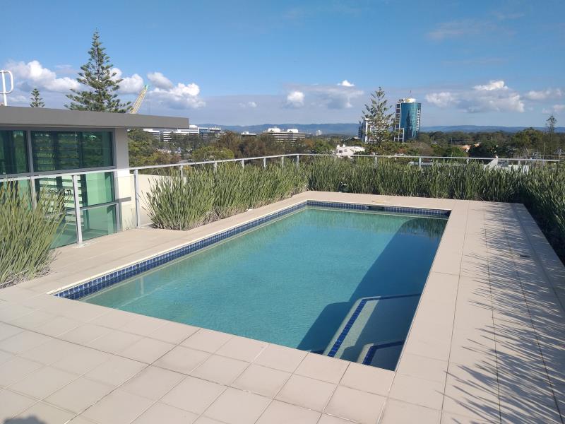 pool services Surfers Paradise