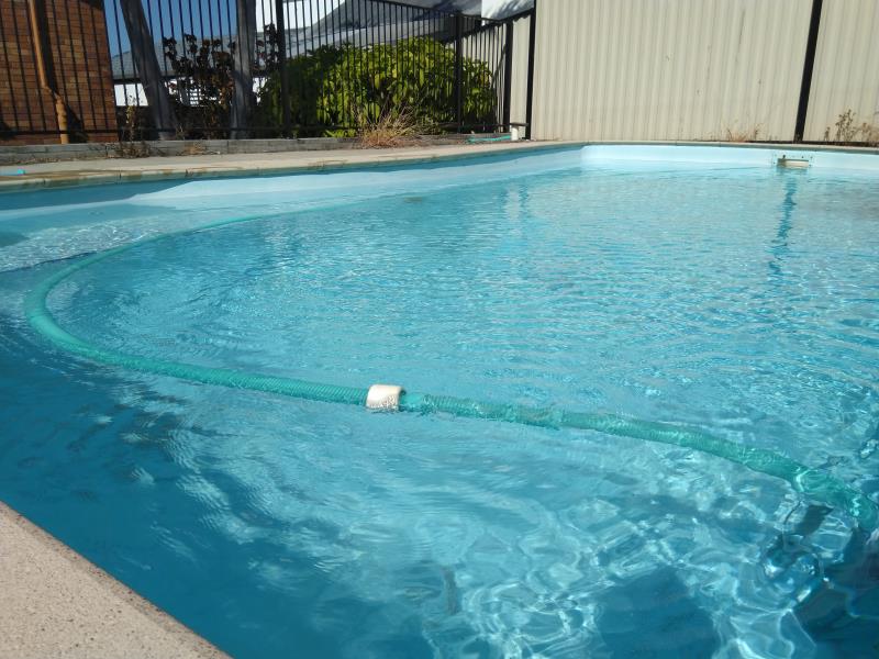 pool cleaner Hollywell