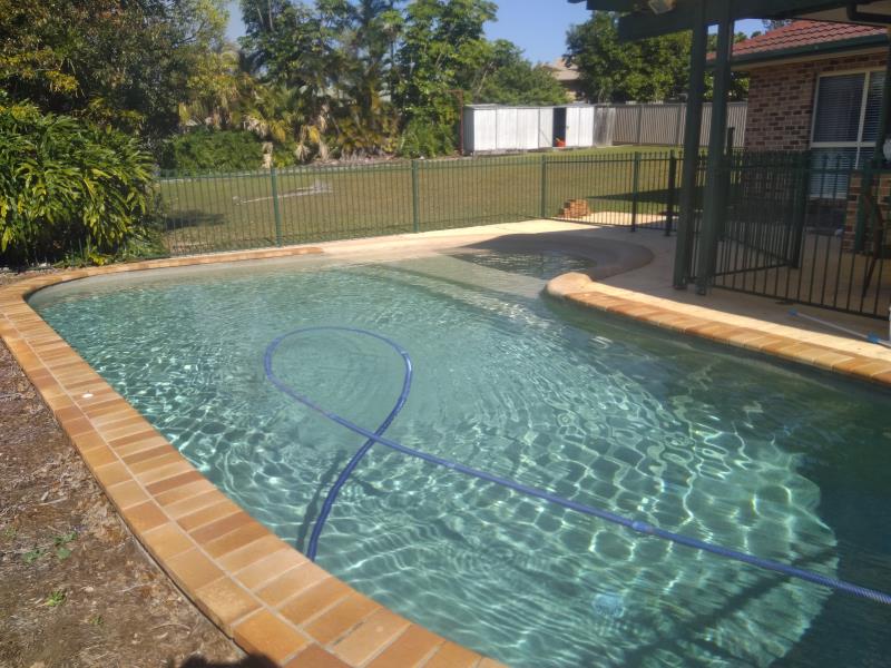 pool services Parkwood