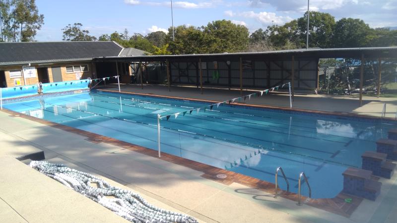 pool services Molendinar