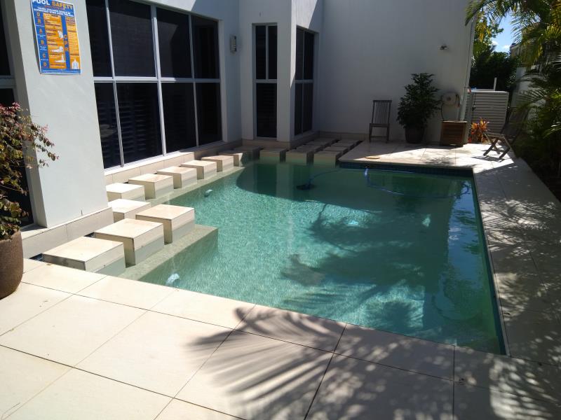 pool services Sanctuary Cove