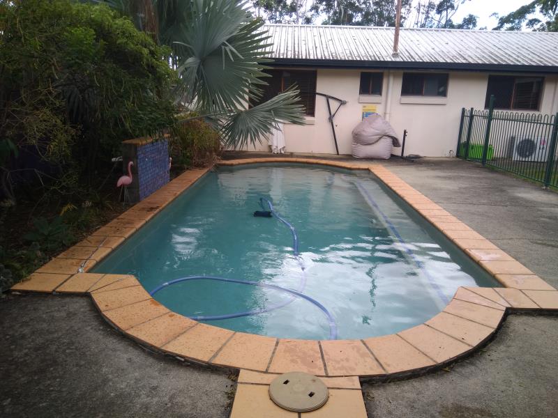 pool services Benowa