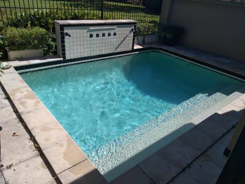 pool services Bundall