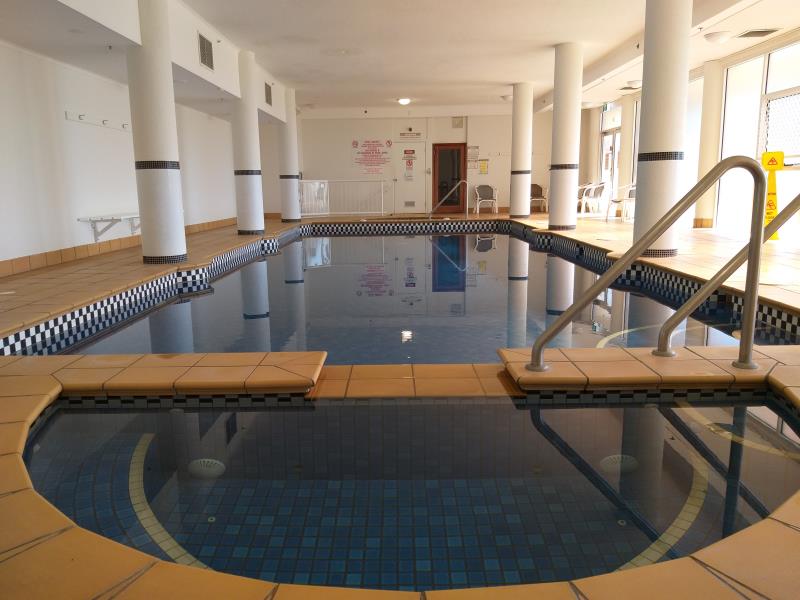 pool services Main Beach