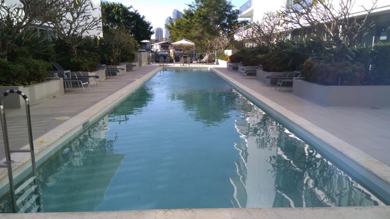pool services Broadbeach Waters