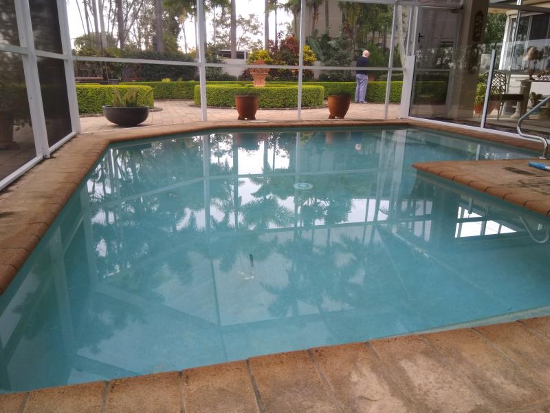 pool services Sanctuary Cove