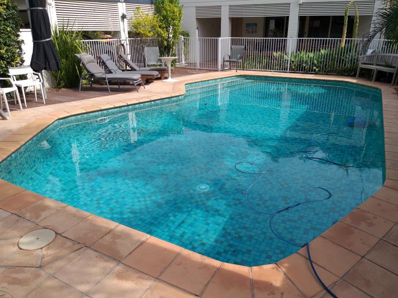 pool services Broadbeach