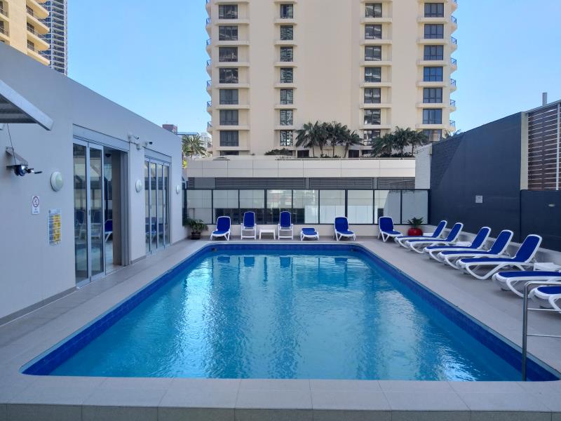 pool services Surfers Paradise