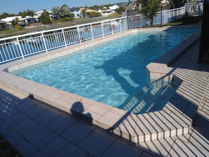pool services Broadbeach