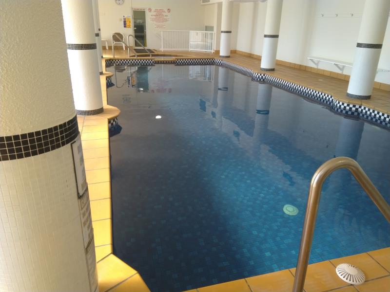 pool services Main Beach