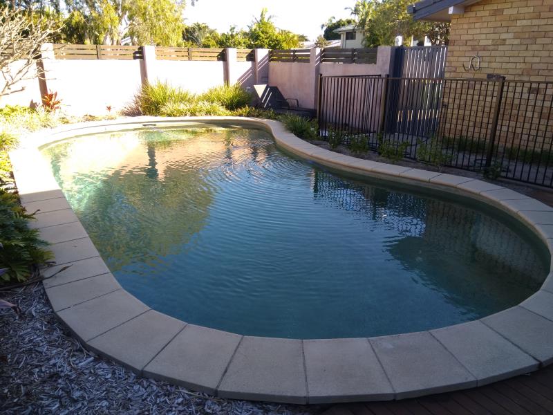 pool cleaner Hollywell