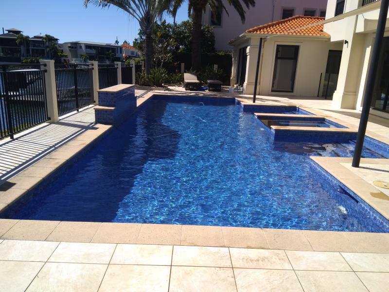 pool services Sanctuary Cove