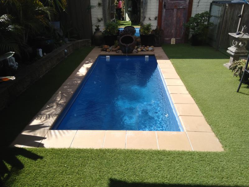 pool cleaner Coombabah