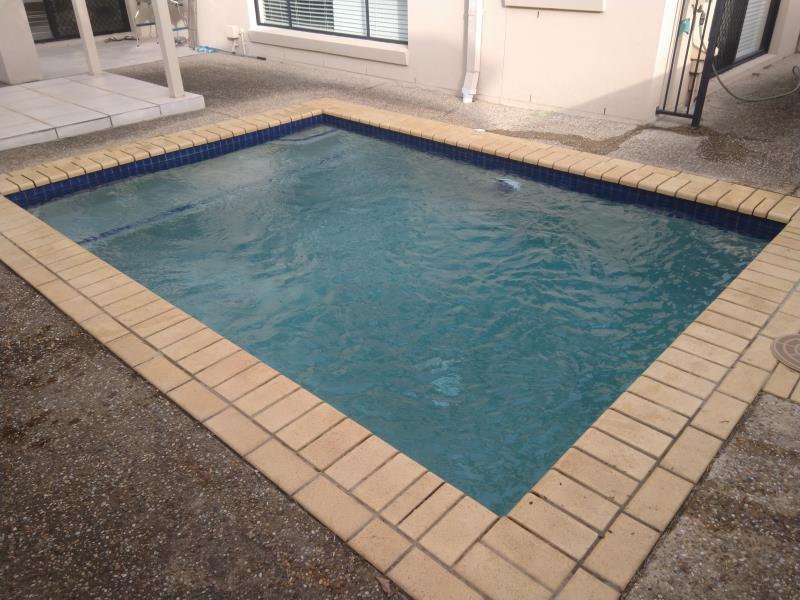 pool services Benowa