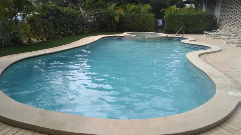 pool services Surfers Paradise