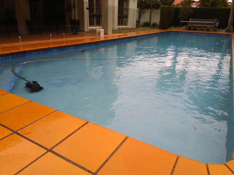 pool services Hope Island