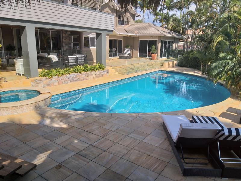 pool services Sorrento