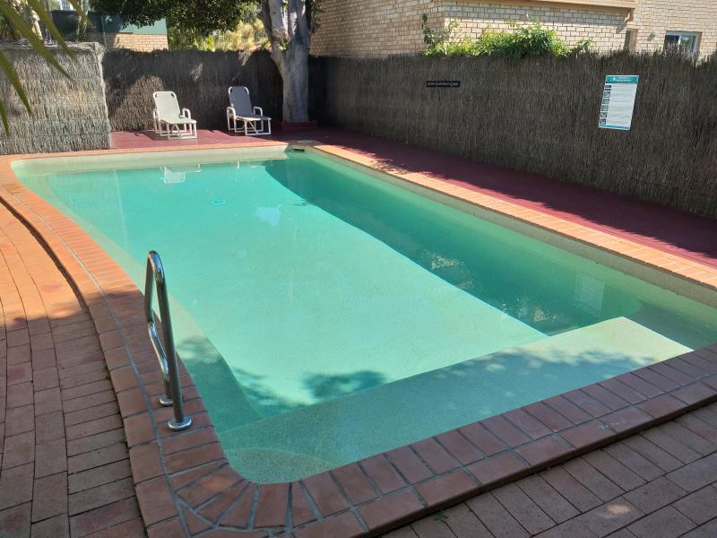 pool services Biggera Waters
