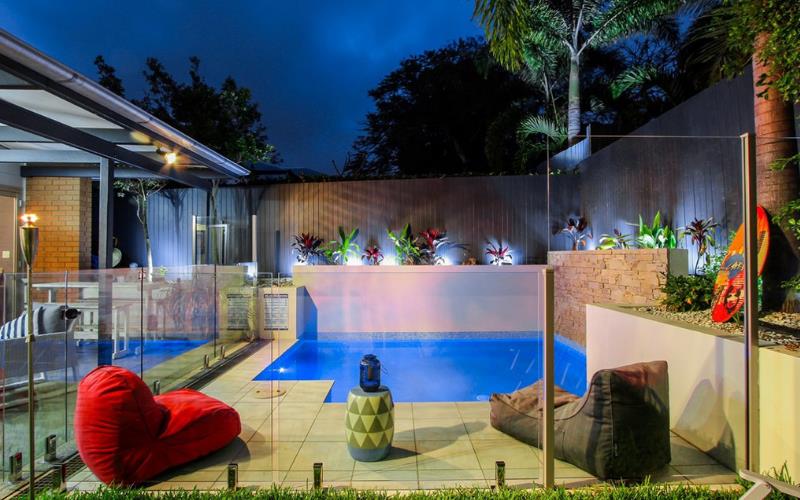 Pool Landscaping Ideas In Holland Park, Swimming Pool Landscaping Ideas Australia