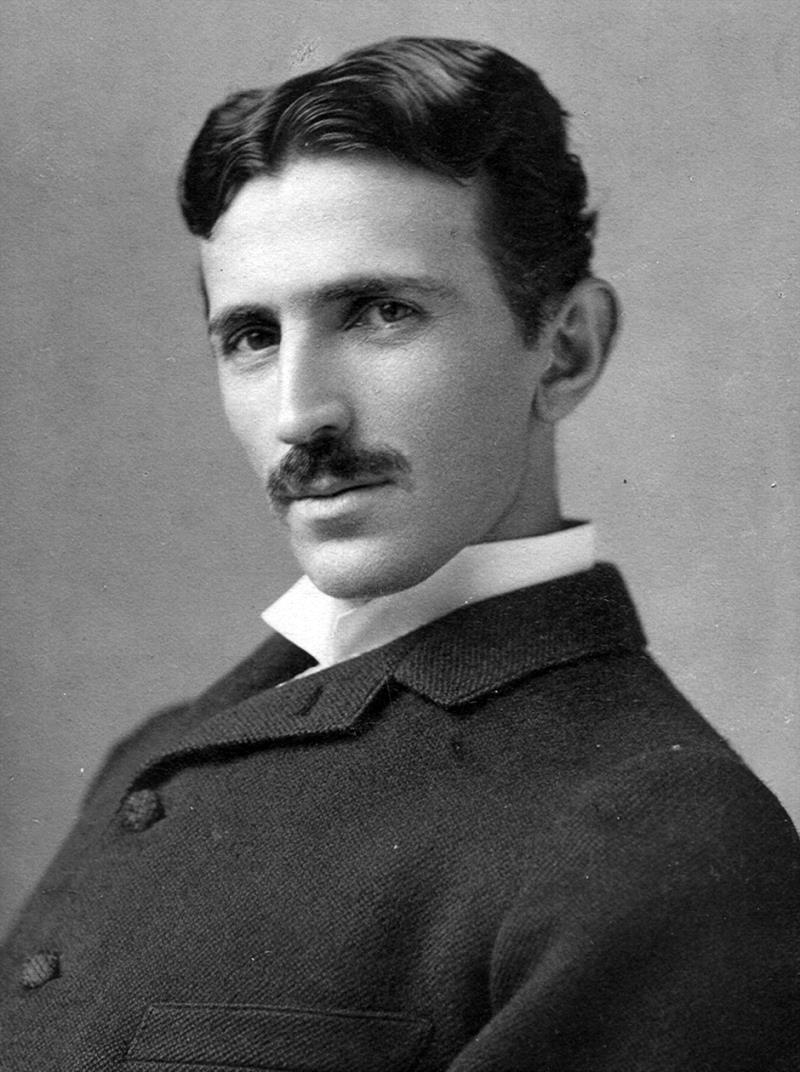 A photograph of Nikola Tesla himself, from the 1890s.